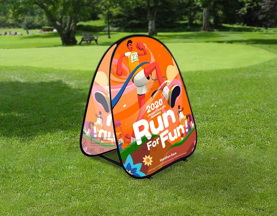 Vertical Pop out banner Dubai