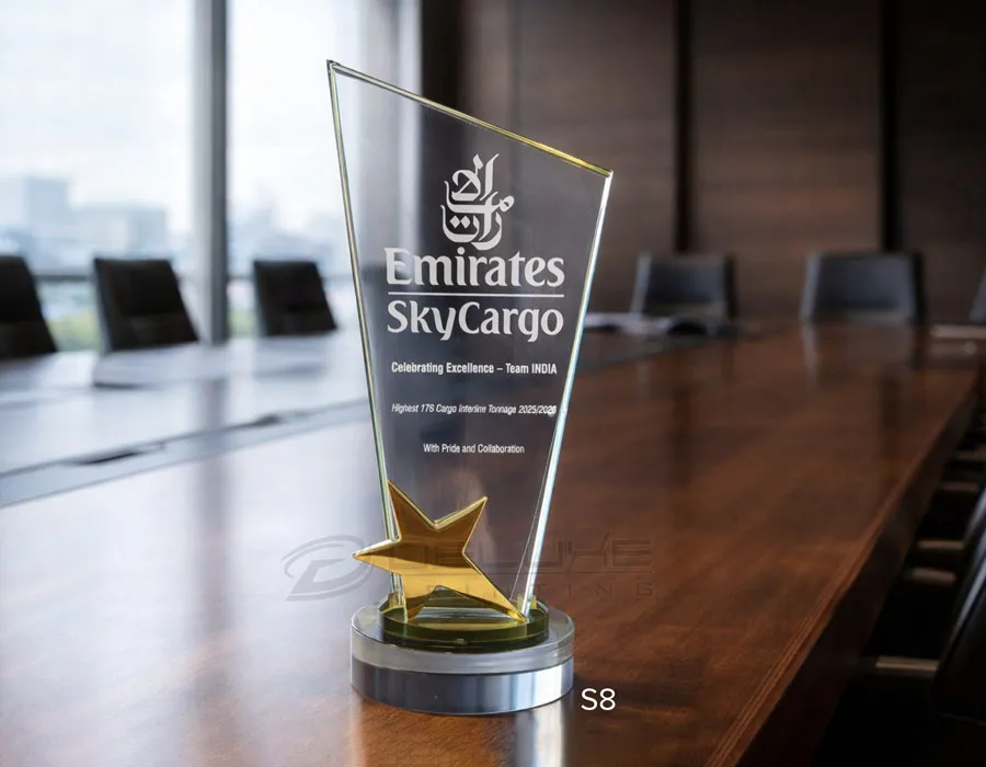 crystal-trophies-dubai in Dubai