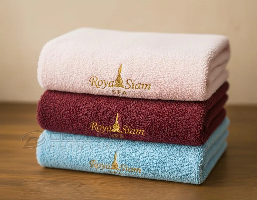 Embroidered towels in dubai