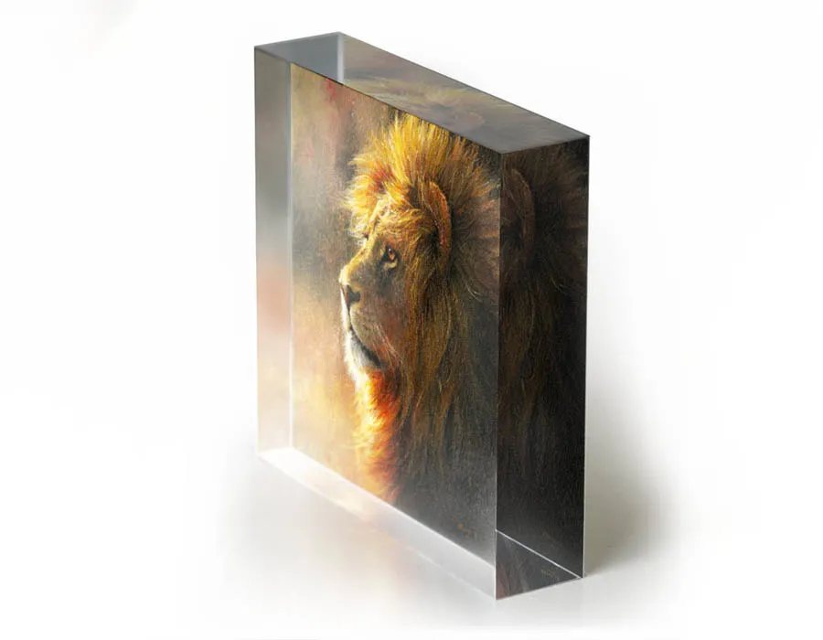 Acrylic Frames Printing Dubai