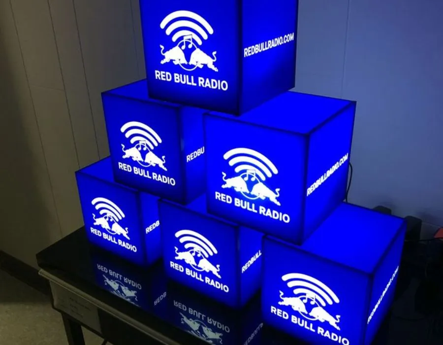 Acrylic Light Box Podium / Cubes Dubai