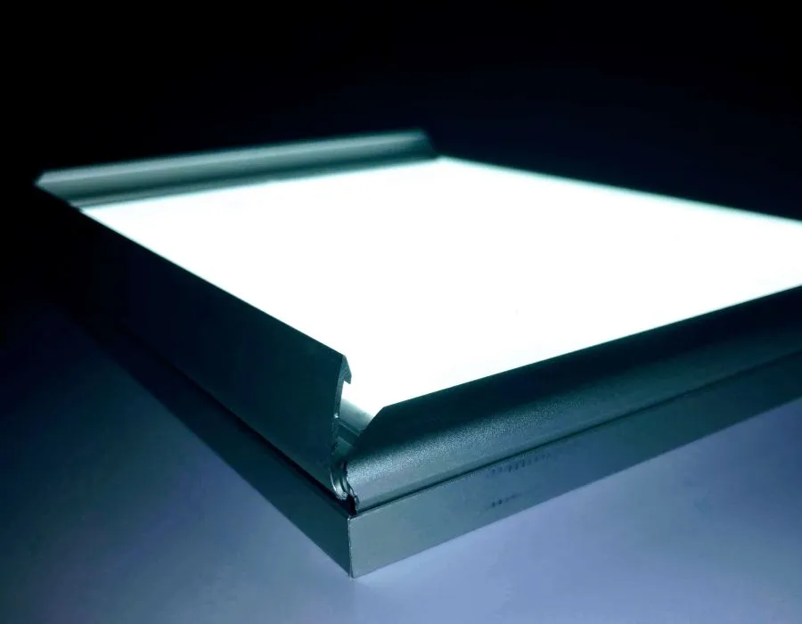 Aluminum Snap Frame with Duratrance Light Box Dubai