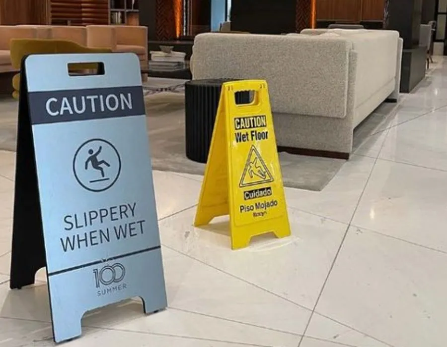 PVC Stands with Colored Vinyl Letters Dubai