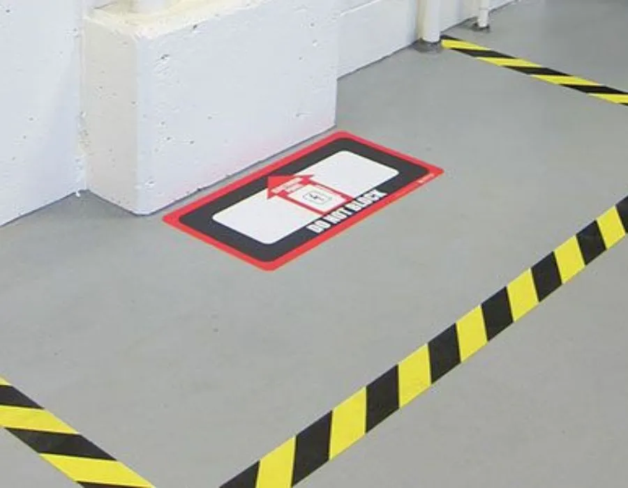 Metal Stand with Poster Inserting Dubai