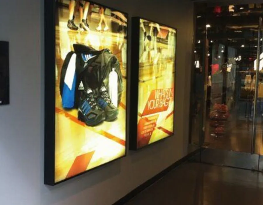 Poster Light Box Dubai